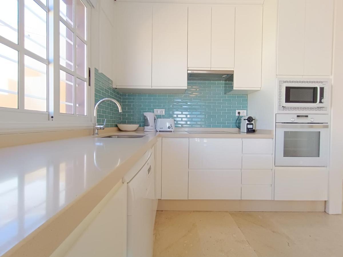 Charming & Sunny Apartment With Ocean View Costa Adeje  Exterior photo