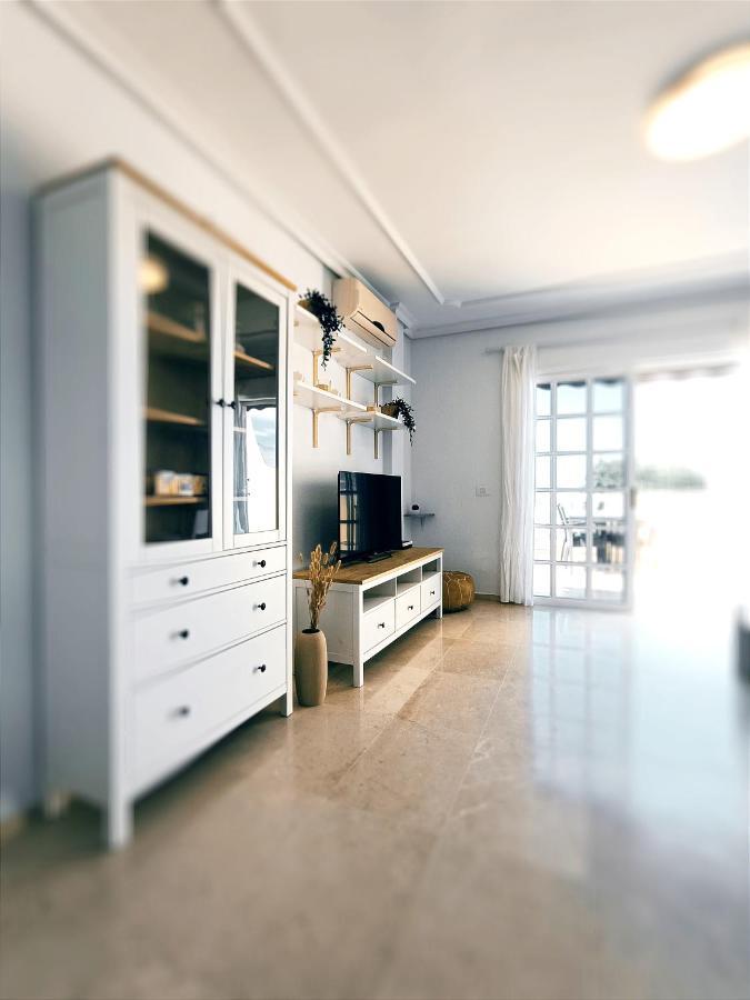 Charming & Sunny Apartment With Ocean View Costa Adeje  Exterior photo