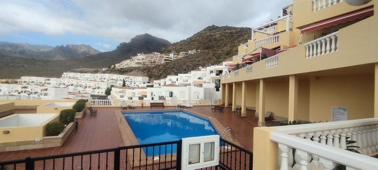 Charming & Sunny Apartment With Ocean View Costa Adeje  Exterior photo