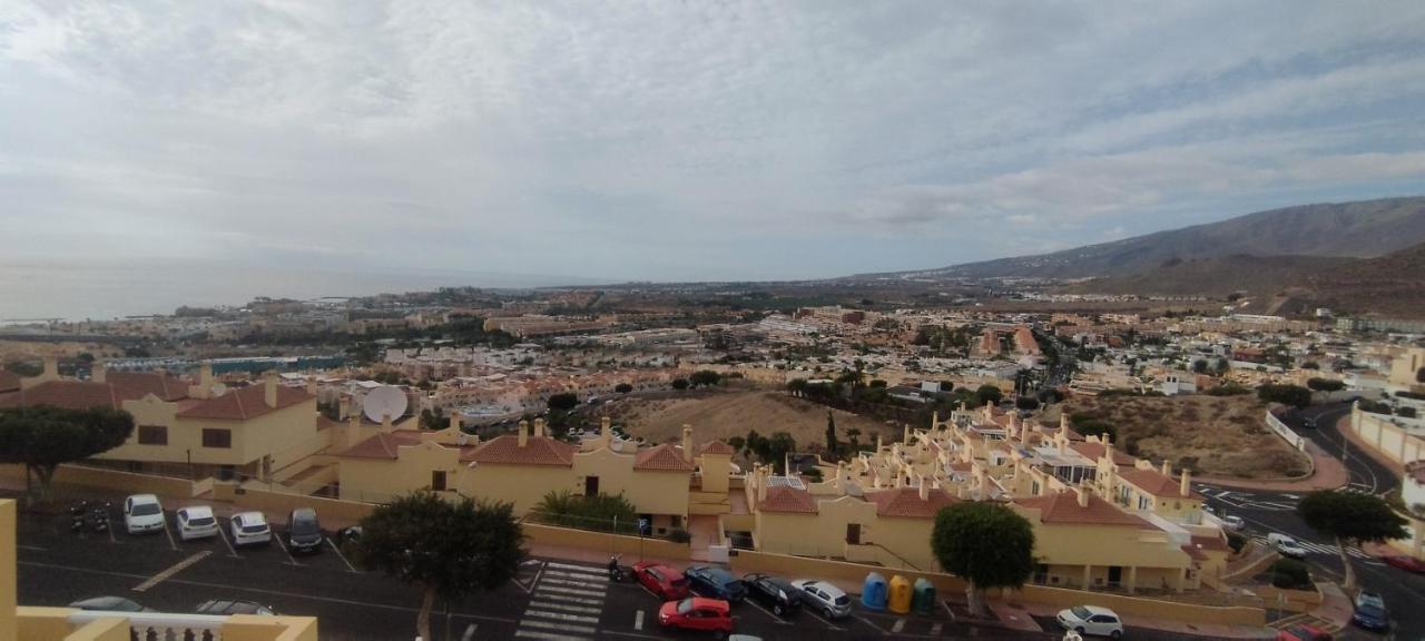 Charming & Sunny Apartment With Ocean View Costa Adeje  Exterior photo
