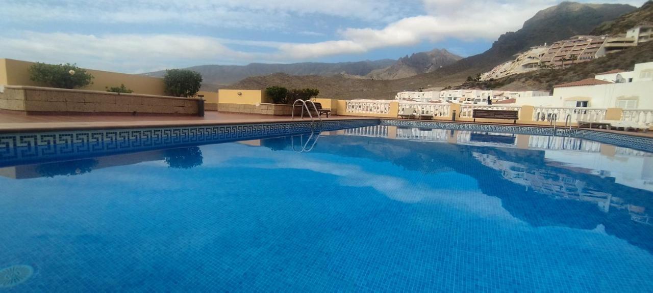 Charming & Sunny Apartment With Ocean View Costa Adeje  Exterior photo